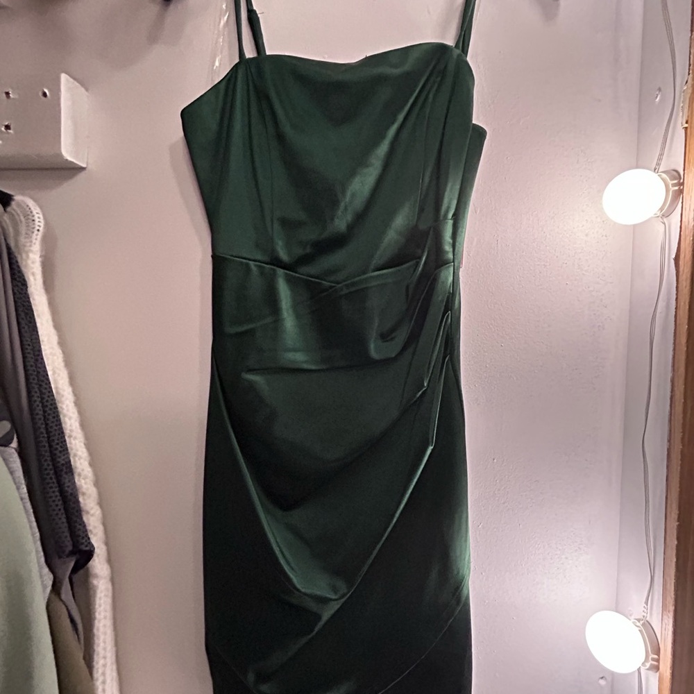 Macy's Elegant Strapless Dress in Forest Green